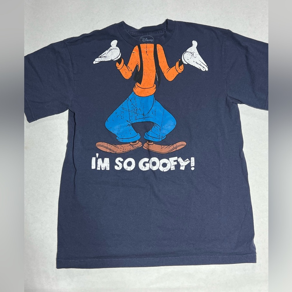 Disney “I’m so goofy” Tshirt size Large